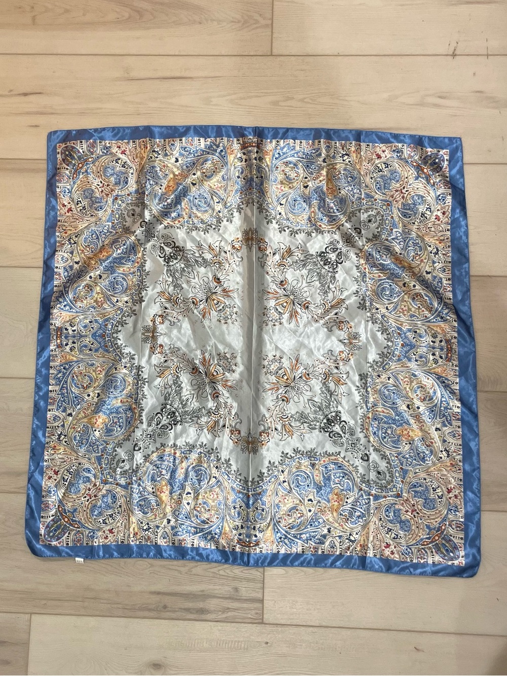 Silk-Feel Blue Paisley Decorative Scarf Square